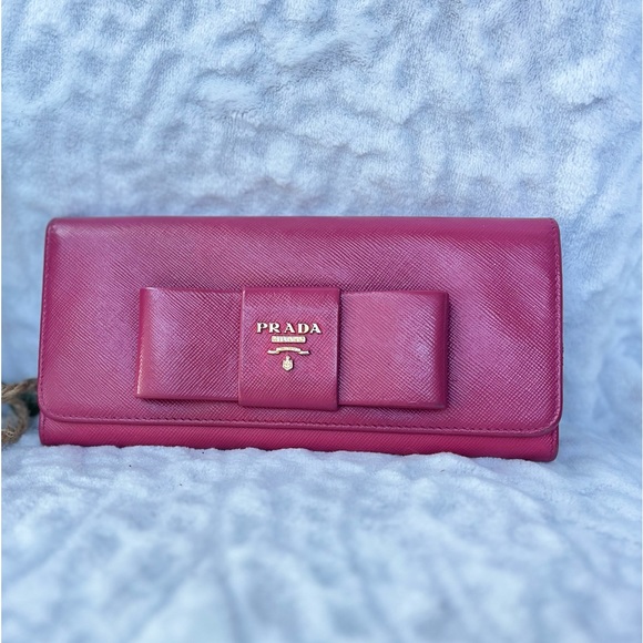 EUC Prada Milano Saffiano Leather Ribbon Bow Envelope Long Snap Button Wallet - Picture 2 of 13